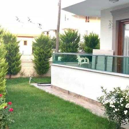 Derin Tatil Evleri *