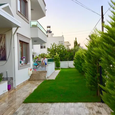 Derin Tatil Evleri * Tasucu